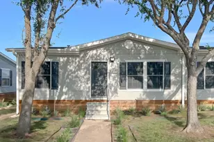 516 Stafford Spring Ave, Stafford, TX 77477 - Photo 4