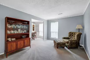 13807 Imperial Ct, Sugar Land, TX 77498 - Photo 10