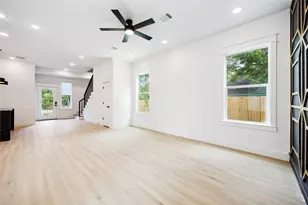 4601 Newberry St, Houston, TX 77051 - Photo 6