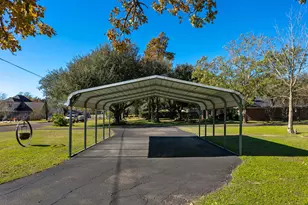 409 W Morgan St, Franklin, TX 77856 - Photo 2