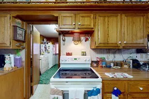 409 W Morgan St, Franklin, TX 77856 - Photo 12