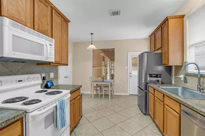 2919 Whitman Drive, Montgomery, TX 77356 - Photo 4