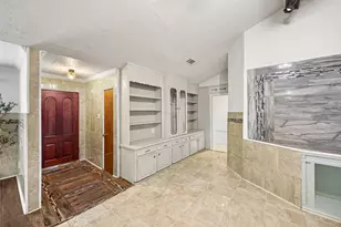 12710 McClosky St, Houston, TX 77037 - Photo 10