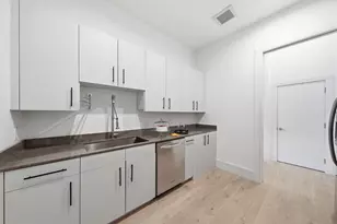 1601 Pine Chase Dr, Houston, TX 77055 - Photo 12