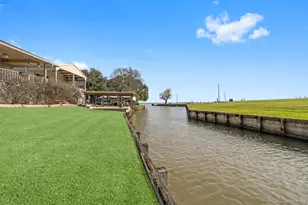 330 Crestmont St, Point Blank, TX 77364 - Photo 36