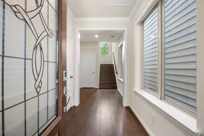 8911 Wind Springs Drive, Houston, TX 77080 - Photo 10