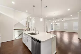 8911 Wind Springs Dr, Houston, TX 77080 - Photo 16