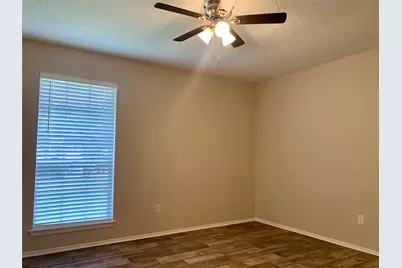 7739 Bunker Wood Lane, Houston, TX 77086 - Photo 14