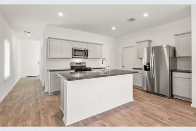 24323 Springfield Valley Drive, Spring, TX 77373 - Photo 10