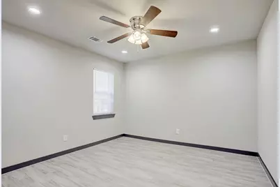 4606 Denmark Street, Houston, TX 77016 - Photo 14