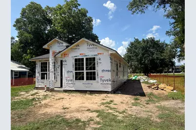 2310 Fitz Lee Street, Waller, TX 77484 - Photo 8