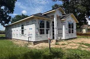 2310 Fitz Lee St, Waller, TX 77484 - Photo 6