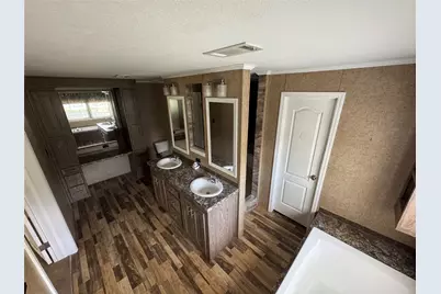 20310 Great Lake St, Waller, TX 77484 - Photo 18