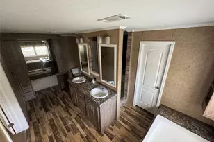 20310 Great Lake St, Waller, TX 77484 - Photo 18