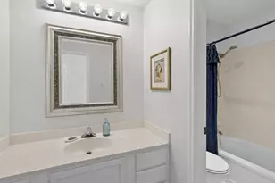 2440 Bering Dr, Houston, TX 77057 - Photo 22