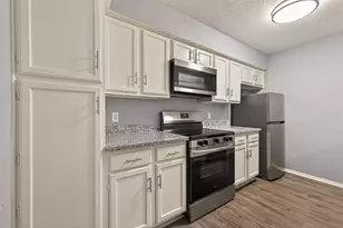 7313 Gulf Freeway, Houston, TX 77017 - Photo 14