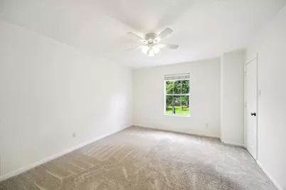 13426 Summer Villa Lane, Houston, TX 77044 - Photo 24