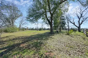 1232 Co Rd 1805, Crockett, TX 75835 - Photo 6