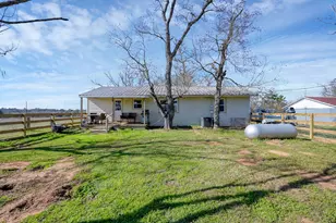 1232 Co Rd 1805, Crockett, TX 75835 - Photo 8