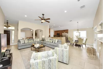 15511 Seminole Canyon Drive, Sugar Land, TX 77498 - Photo 10