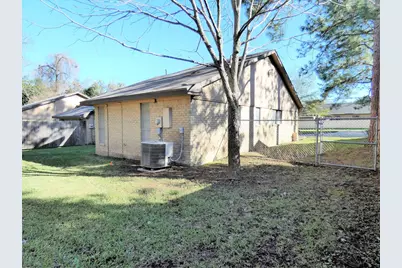 606 Golfview Drive, Richmond, TX 77469 - Photo 20