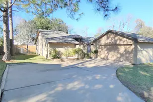 606 Golfview Dr, Richmond, TX 77469 - Photo 18