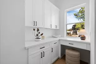 8708 Ojeman Villas Dr, Houston, TX 77055 - Photo 26