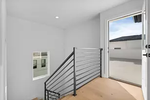 8708 Ojeman Villas Dr, Houston, TX 77055 - Photo 40