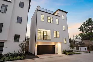 8708 Ojeman Villas Dr, Houston, TX 77055 - Photo 2