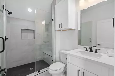 8708 Ojeman Villas Drive, Houston, TX 77055 - Photo 10