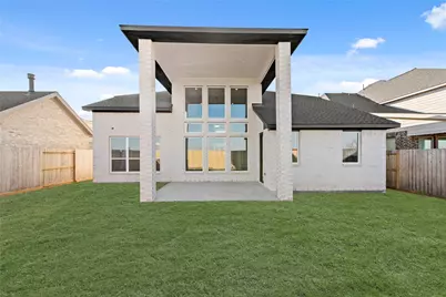 4611 Valeria Cottage Drive, Fulshear, TX 77441 - Photo 18