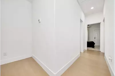 5774 Heron Drive #B, Houston, TX 77033 - Photo 24