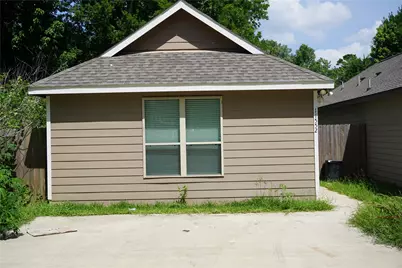 11552 Persimmon Street, Willis, TX 77318 - Photo 2