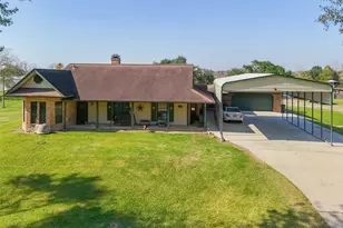 1014 Ginger St, Santa Fe, TX 77517 - Photo 2