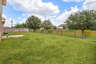 3515 Curley Maple Dr, Pearland, TX 77584 - Photo 46