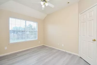 15114 Snow Hill Court, Sugar Land, TX 77498 - Photo 24