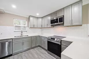 2222 Peppermill Rd, Houston, TX 77080 - Photo 8