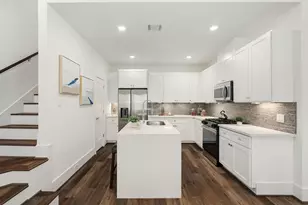 7504 Carver Rd, Houston, TX 77088 - Photo 8