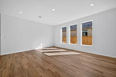 11119 Poplar Tree Dr, Cypress, TX 77433 - Photo 10