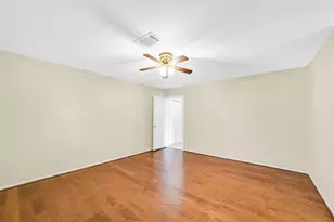 5303 Lincoln Green Dr, Katy, TX 77493 - Photo 12