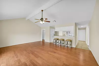 5303 Lincoln Green Drive, Katy, TX 77493 - Photo 4