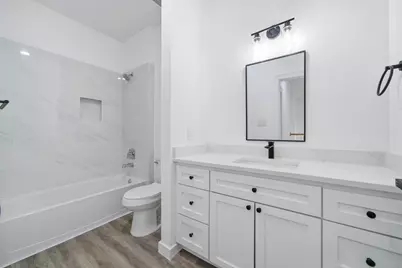 111 Capetown Way, Conroe, TX 77356 - Photo 12