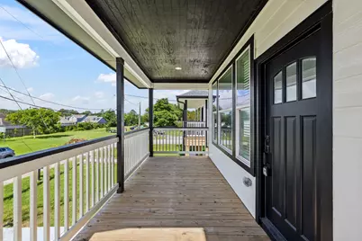 226 S Y Street, La Porte, TX 77571 - Photo 10