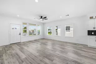 226 S Y St, La Porte, TX 77571 - Photo 14