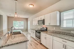 11226 Carla St, Houston, TX 77076 - Photo 6
