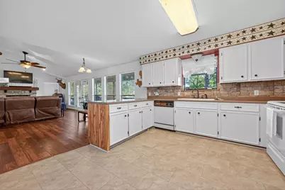 617 Gov Wood Drive, Point Blank, TX 77364 - Photo 14