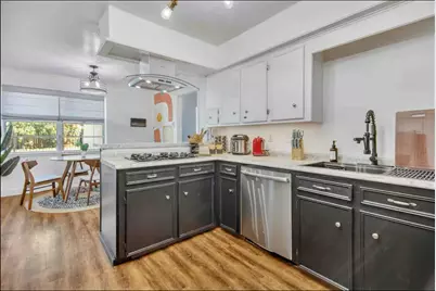 3107 Cherry Creek Drive, Missouri City, TX 77459 - Photo 4