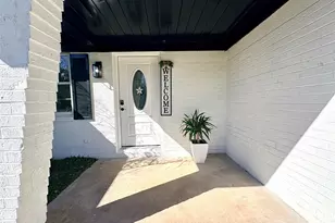 413 La Bradford Dr, Bay City, TX 77414 - Photo 1