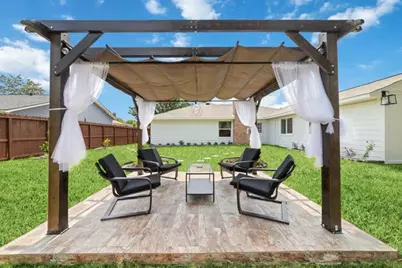 13102 Apple Glen Lane, Houston, TX 77072 - Photo 4