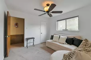 3919 Badger Forest Dr, Houston, TX 77088 - Photo 28